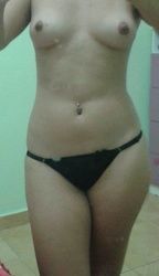 Girl photo nude in Manaus