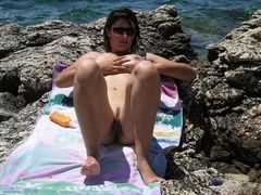 Fotos mulher casada curtindo praia pelada e fazendo sexo depois